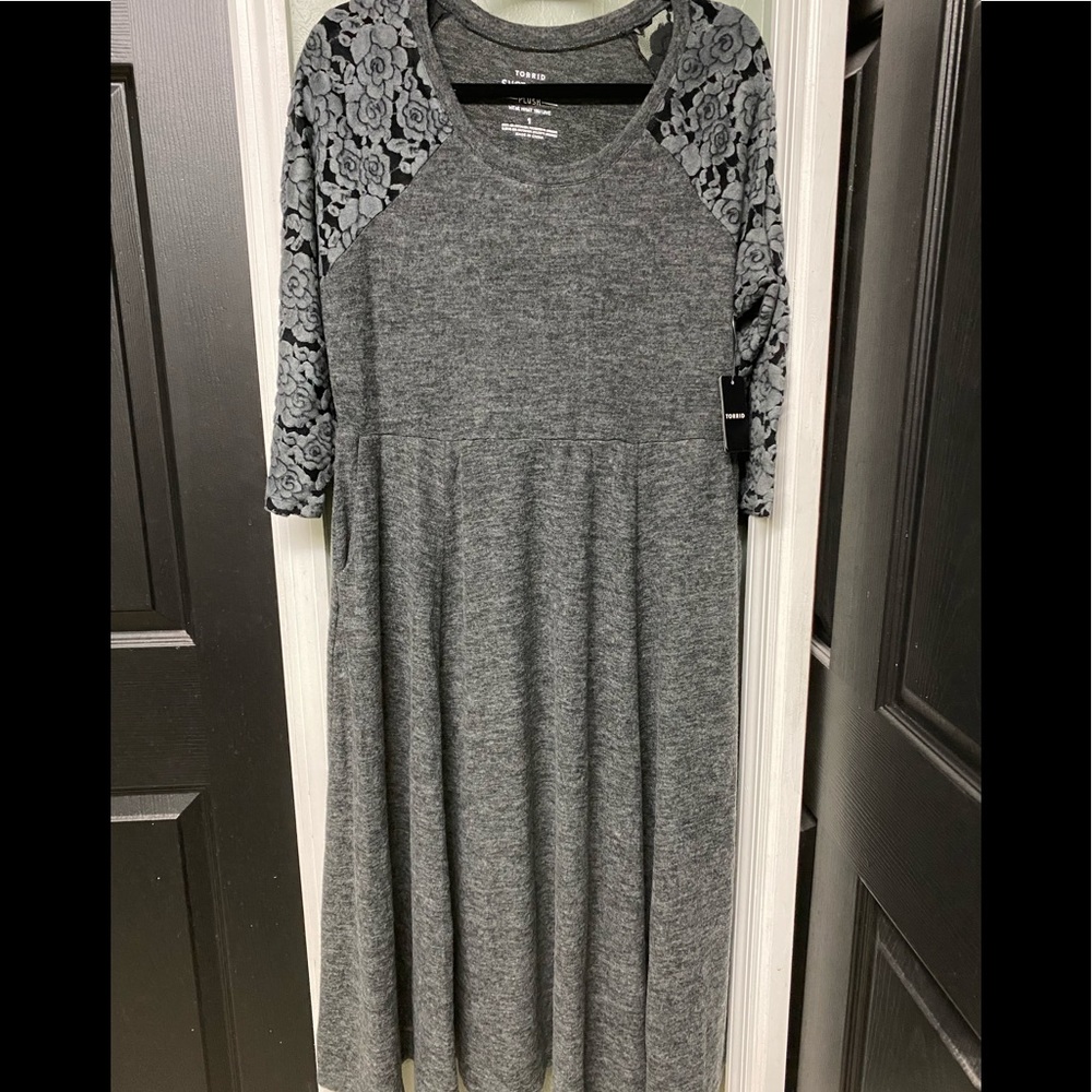 Torrid Supersoft Plush dress NWT size 1